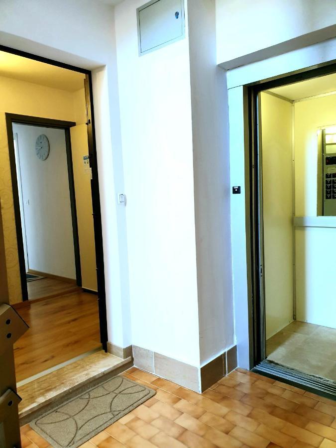 Central City Rooms 奧爾比亞 外观 照片