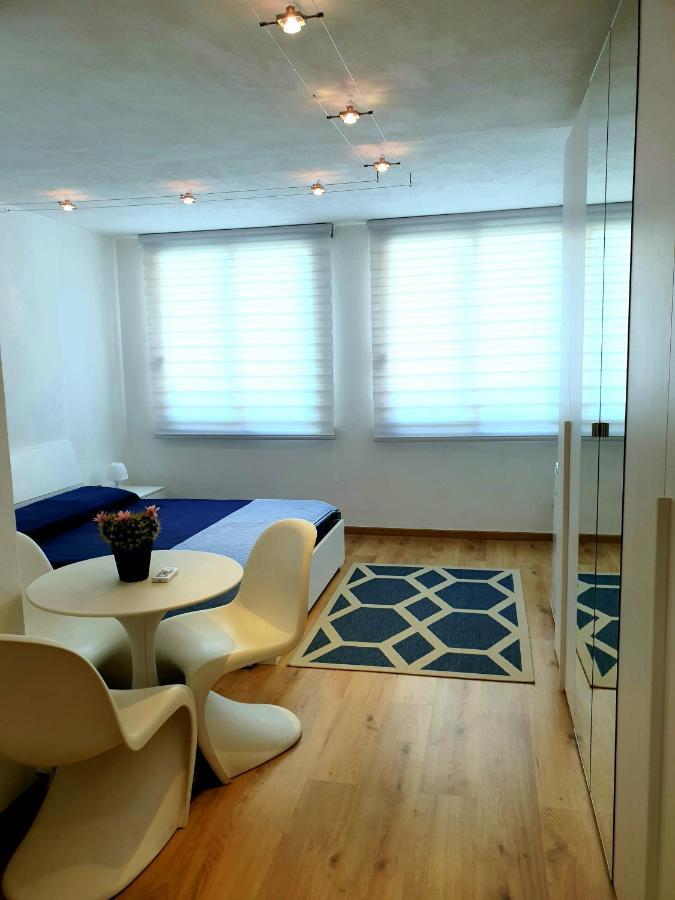 Central City Rooms 奧爾比亞 外观 照片