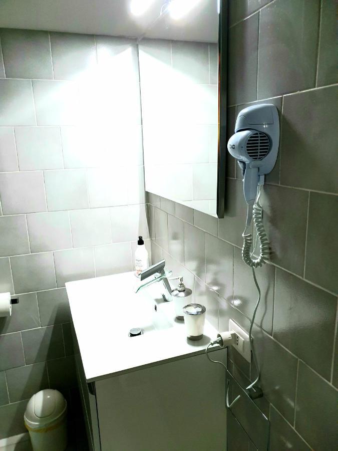 Central City Rooms 奧爾比亞 外观 照片