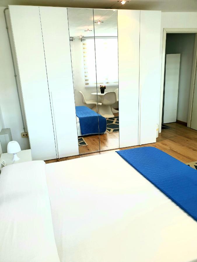 Central City Rooms 奧爾比亞 外观 照片