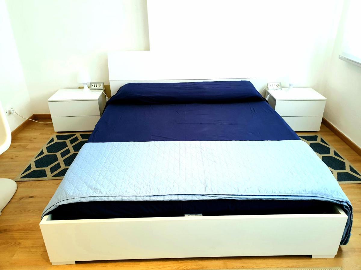 Central City Rooms 奧爾比亞 外观 照片